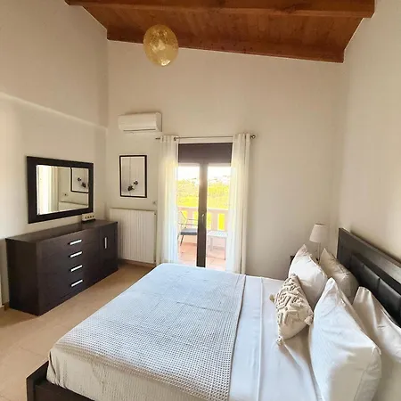 Fanouris Villa