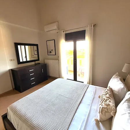 Fanouris * Hriszí Aktí Haniá